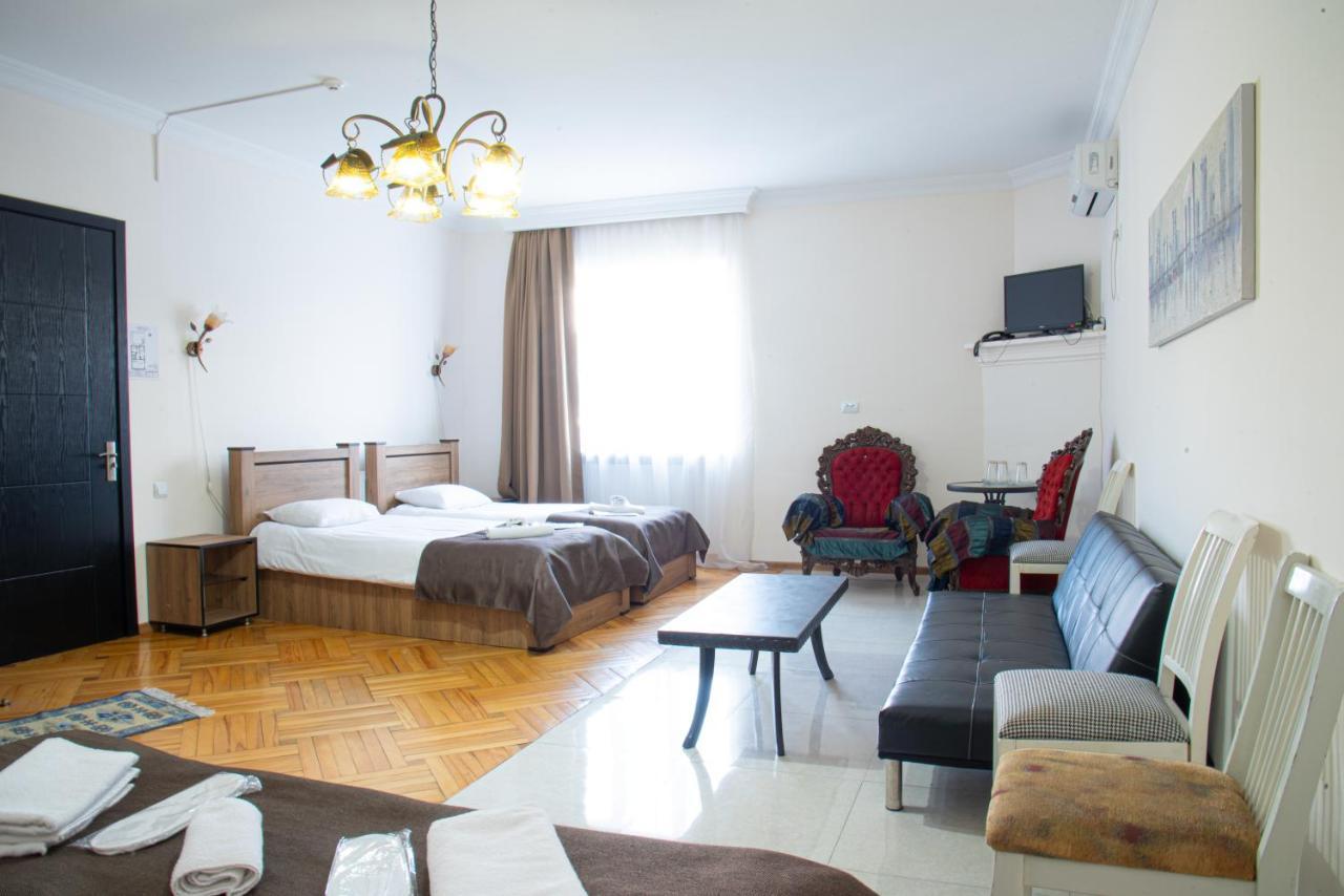 Stay Boutique Avlabari Tbilisi ภายนอก รูปภาพ