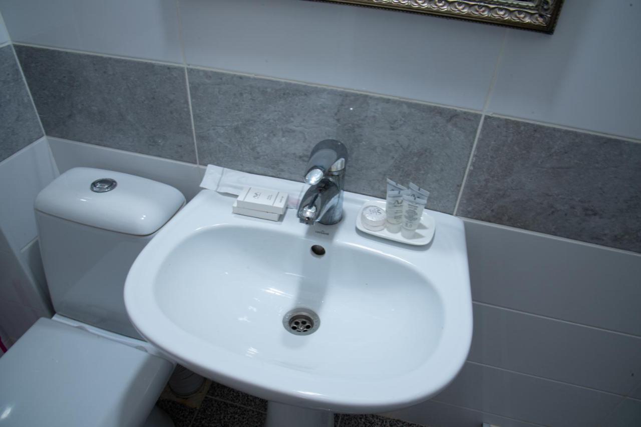 Stay Boutique Avlabari Tbilisi ภายนอก รูปภาพ
